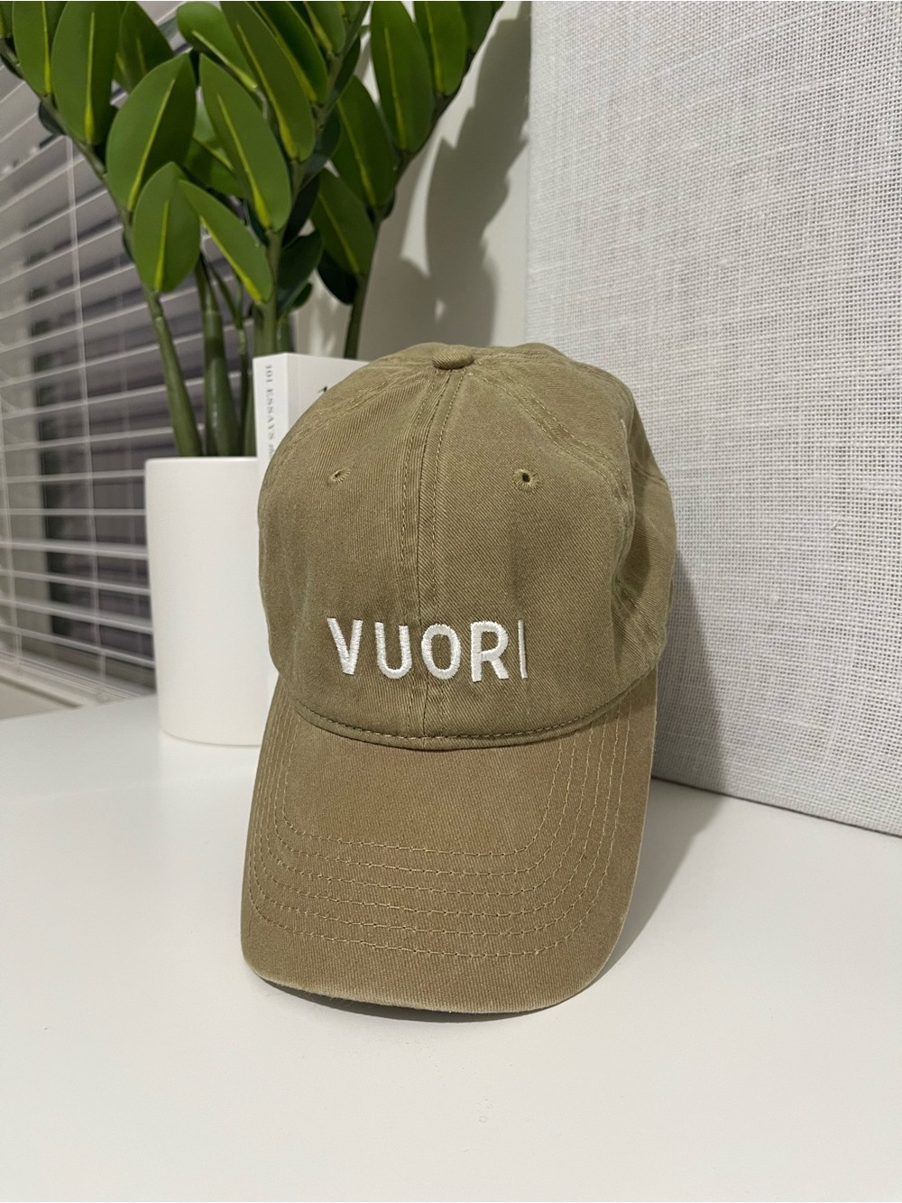 VUORI unisex green embroidered hat cap baseball workout travel